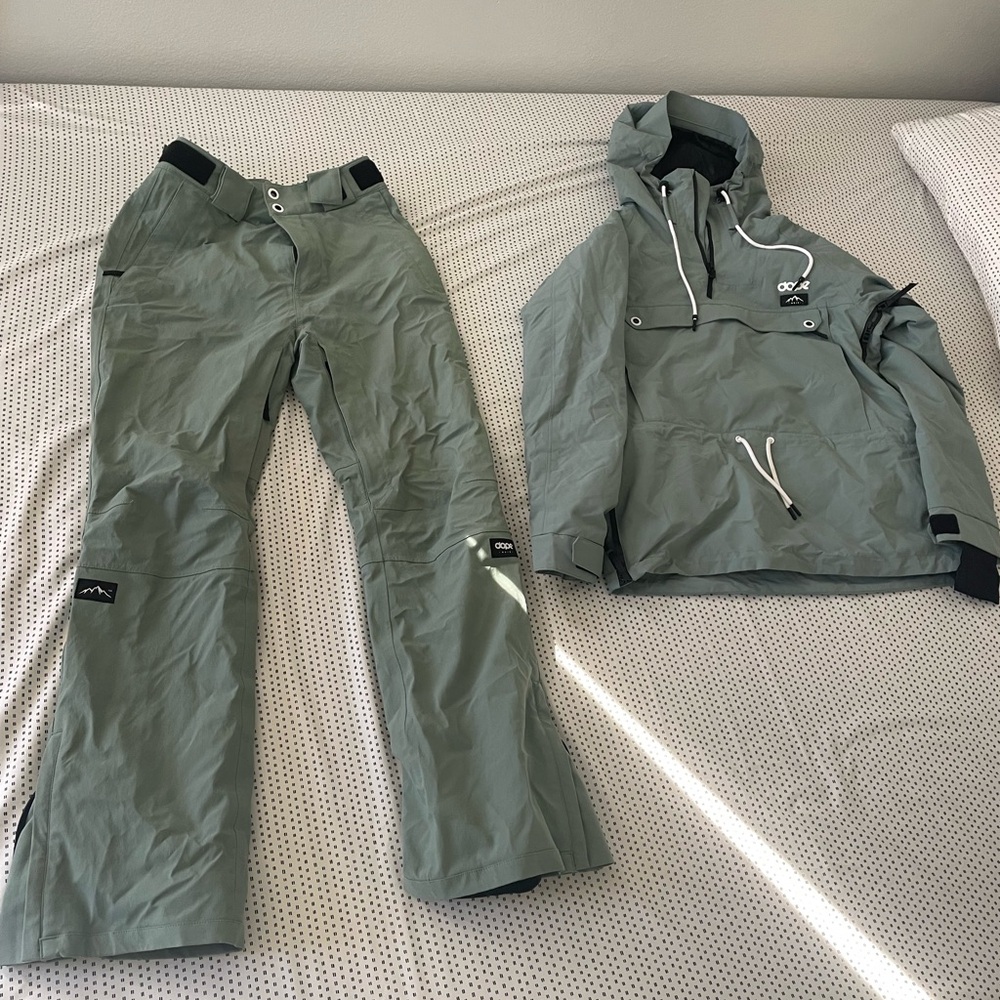 DOPE SNOW snowboard jacket and pants set